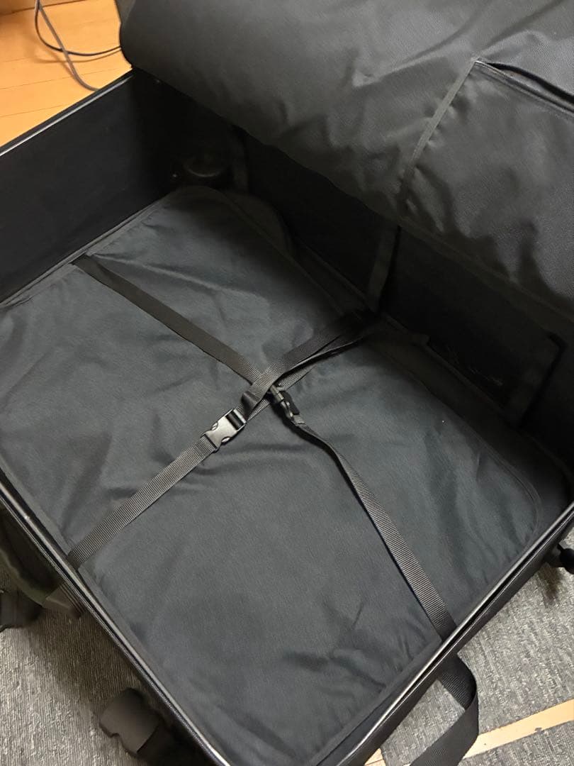 大型ハードケース付き｜トレーニング用品まとめ売り（ハードル・スティックラダー等）