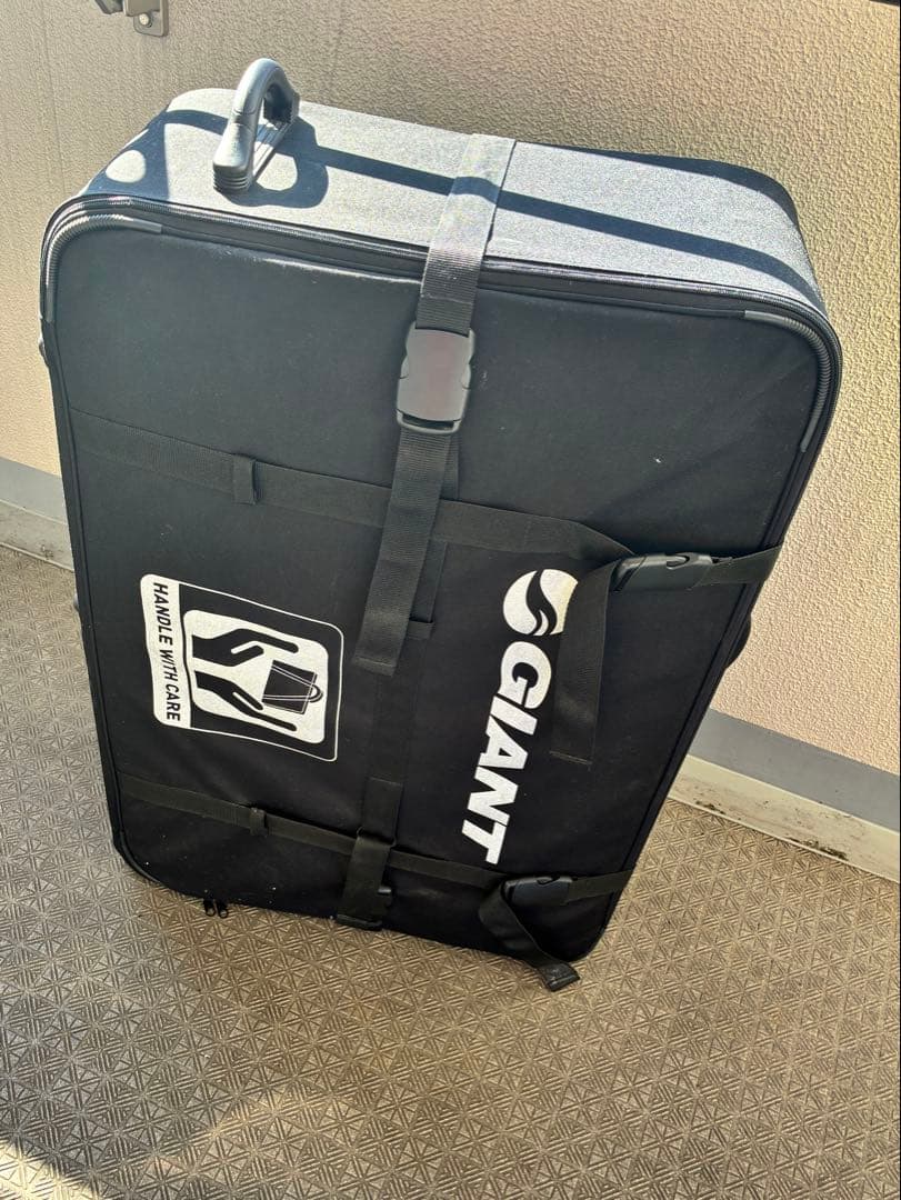 大型ハードケース付き｜トレーニング用品まとめ売り（ハードル・スティックラダー等）