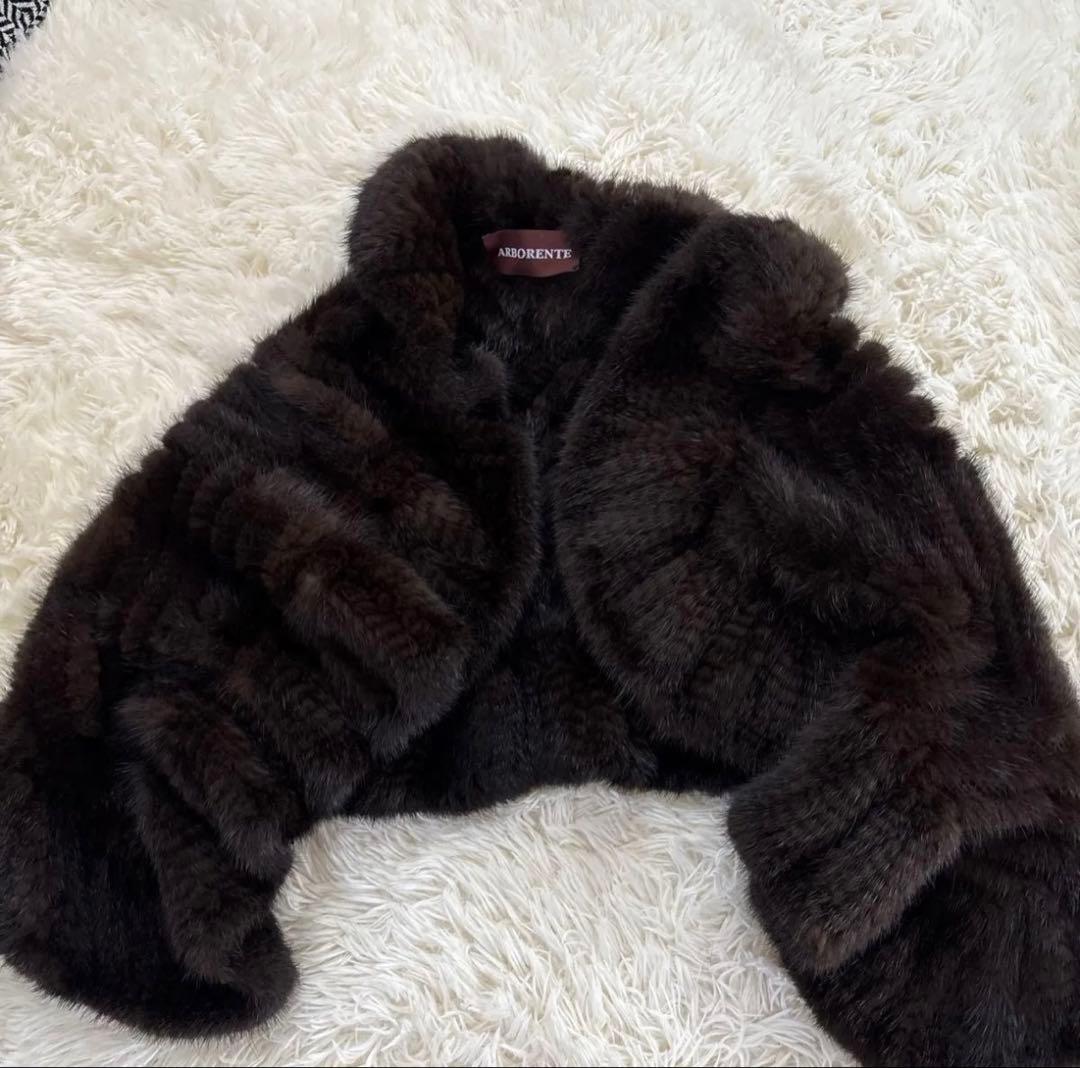 ミンクのショール　フリル