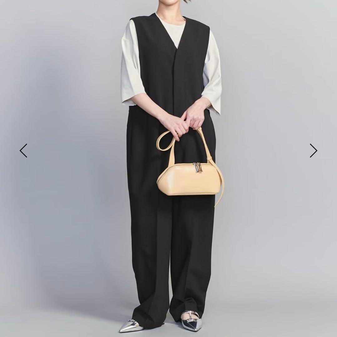 UNITED ARROWS BEAUTY&YOUTH Vネックオールインワン