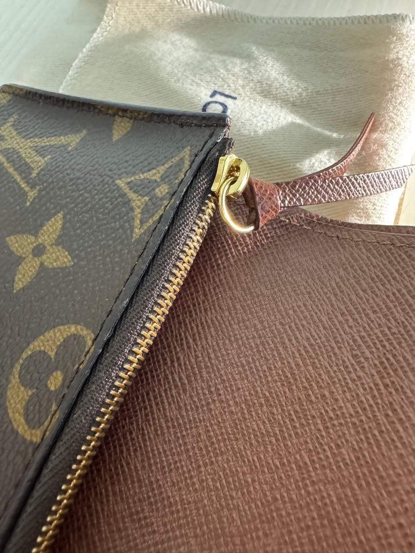 LOUIS VUITTON ポルトフォイユ・ヴィクトリーヌM62360モノグラム