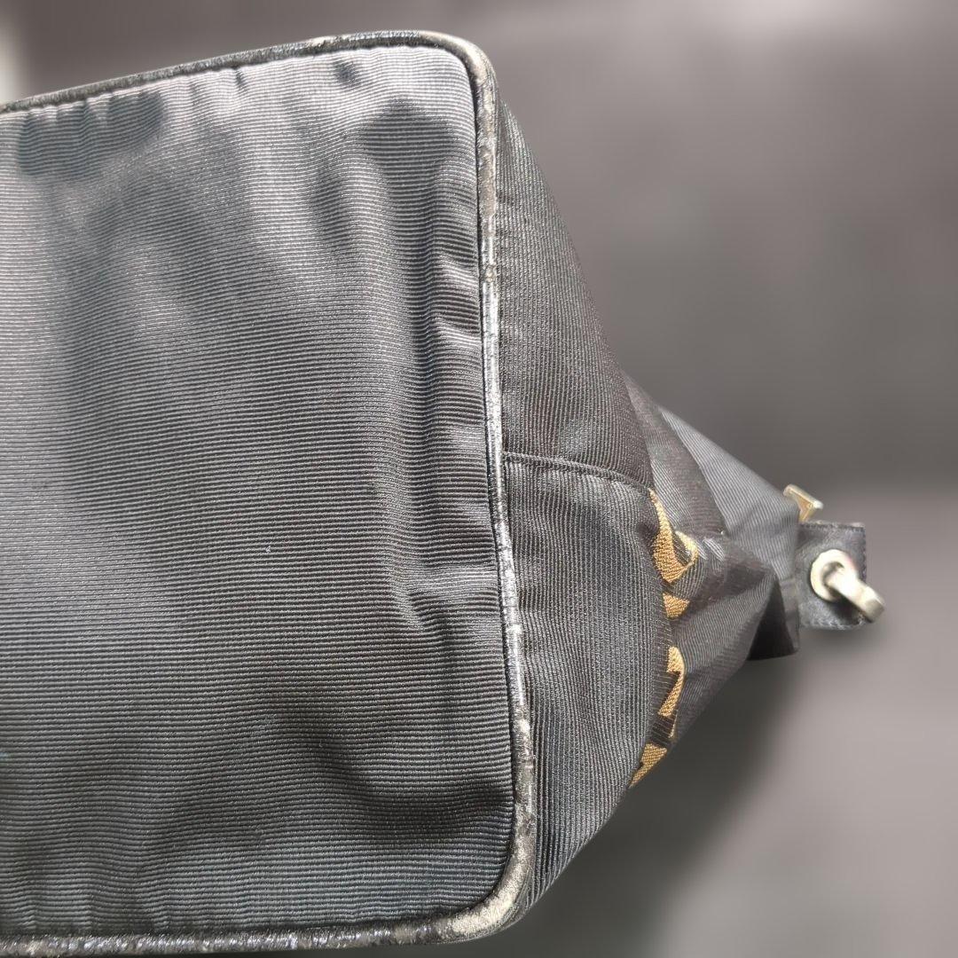 フェンディ ワンショルダーバッグ ポーチ付き ロゴ 肩掛け ナイロン ブラック