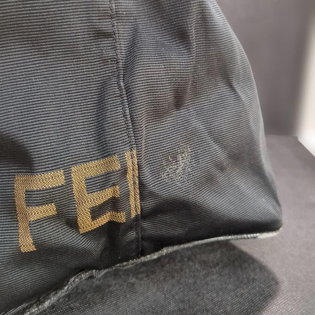 フェンディ ワンショルダーバッグ ポーチ付き ロゴ 肩掛け ナイロン ブラック