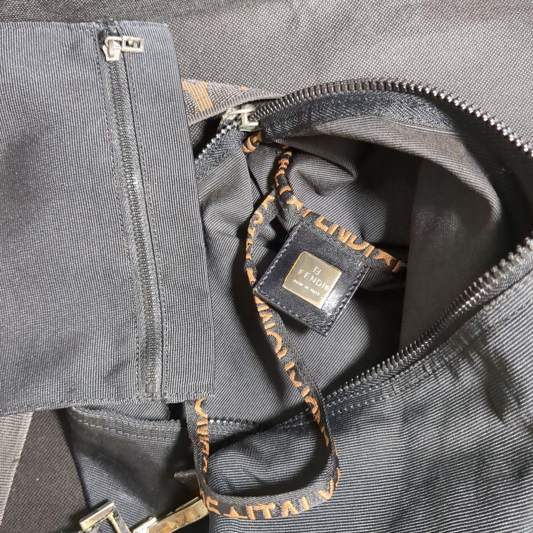 フェンディ ワンショルダーバッグ ポーチ付き ロゴ 肩掛け ナイロン ブラック
