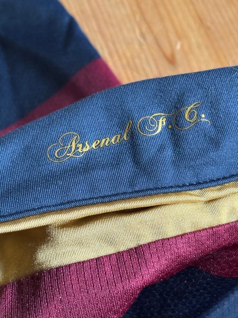 アーセナルの07-08シーズンのサードユニフォーム　希少