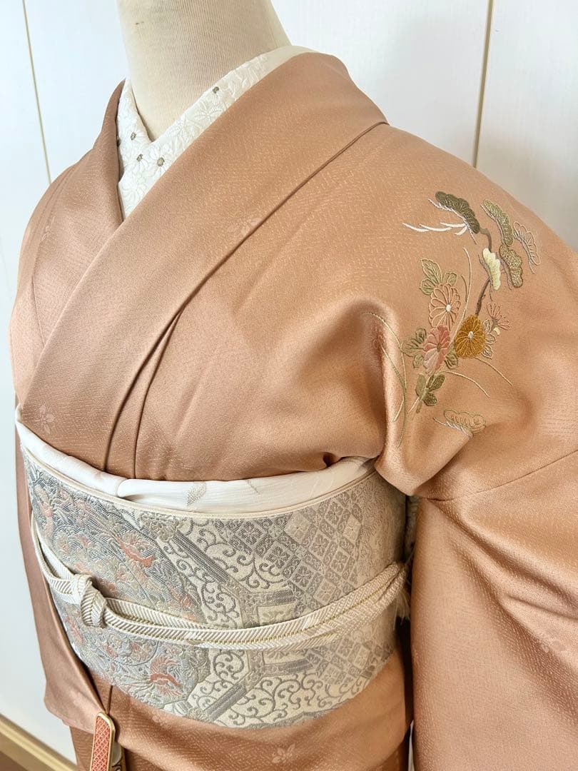 未使用　しつけ糸付き　豪華　総刺繍　正絹訪問着　フルセット4点　入学式　卒業式