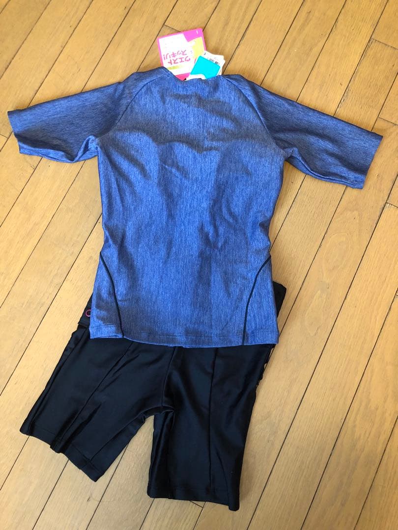 りまま　新品タグ付き⭐︎ワコールすらっとセパarenaセパレート水着 M