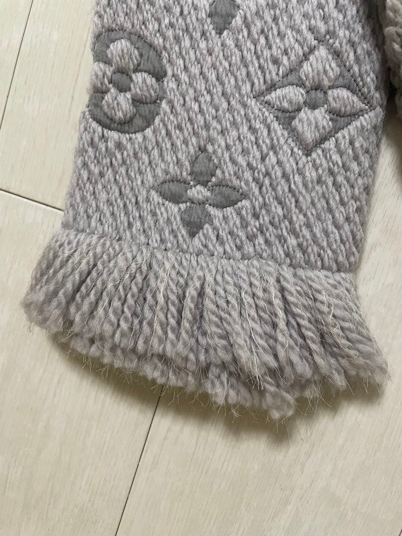 ルイヴィトン　マフラー　モノグラム　グレー