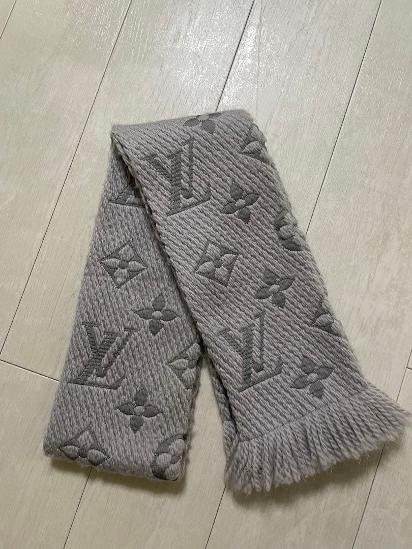 ルイヴィトン　マフラー　モノグラム　グレー