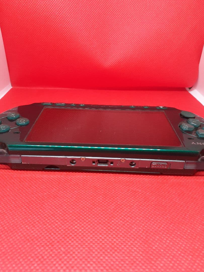 【SONY】動作品 PSP3000 グリーン SONY メモリーカード2G