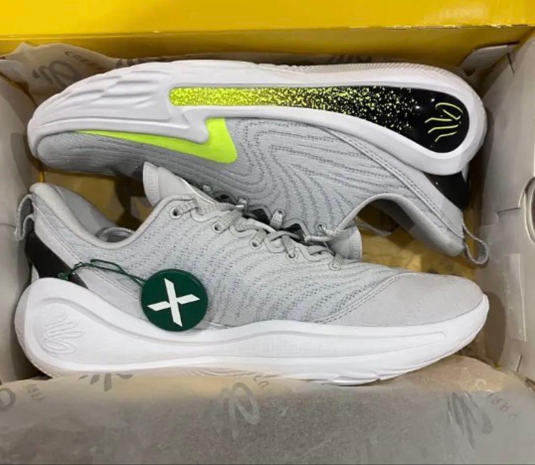 シューズ(男性用) Under Armour Curry 12