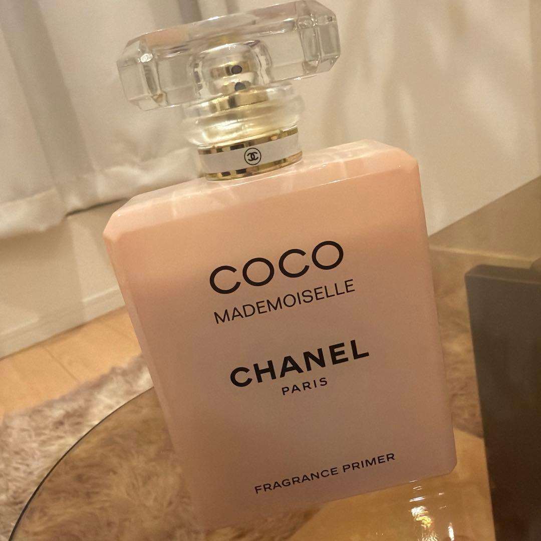 CHANEL ココマドモアゼル フレグランスプライマー