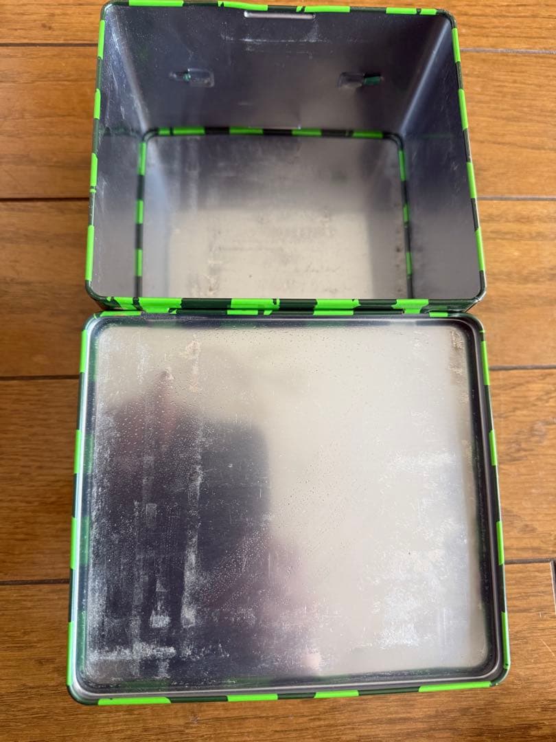 サザンオールスターズ Suika すいか （訳ありおまけ付き　デジタル腕時計）