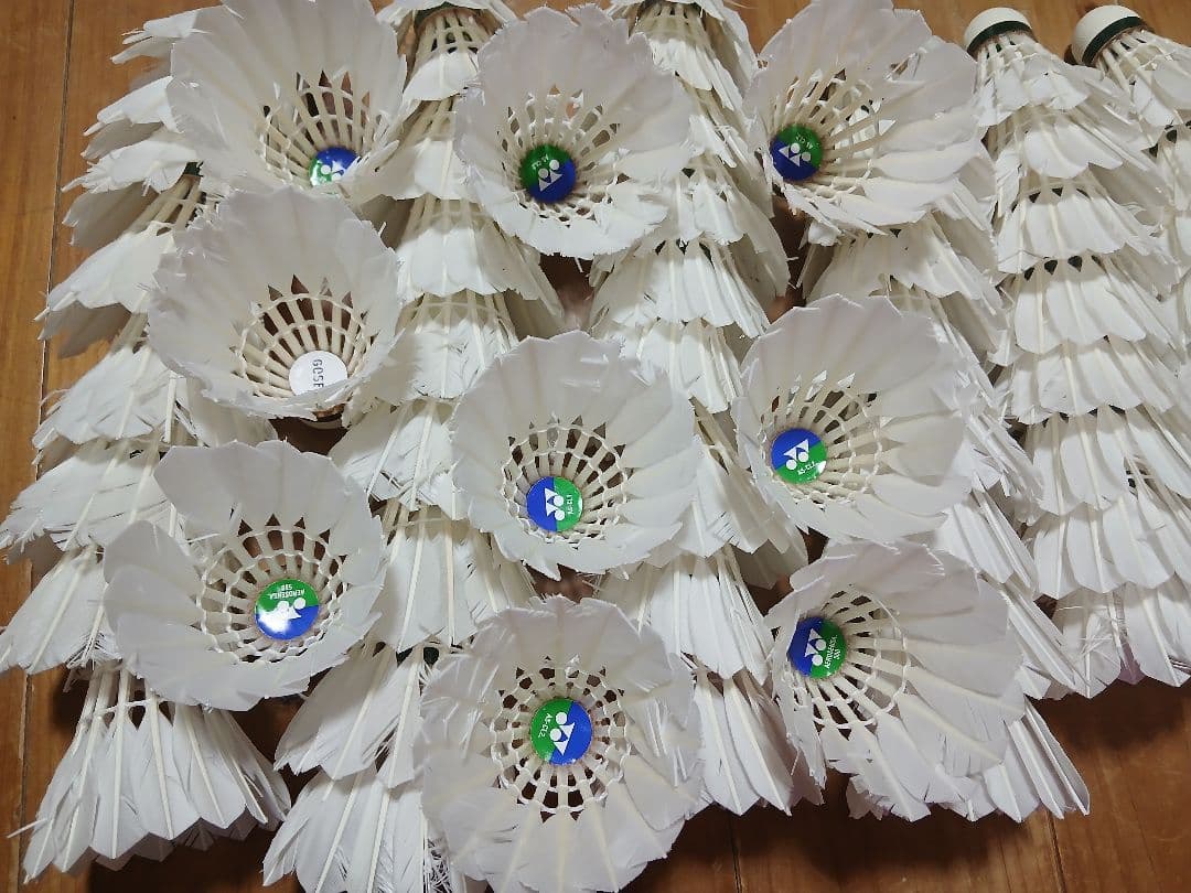 シャトル中古、新球　111球