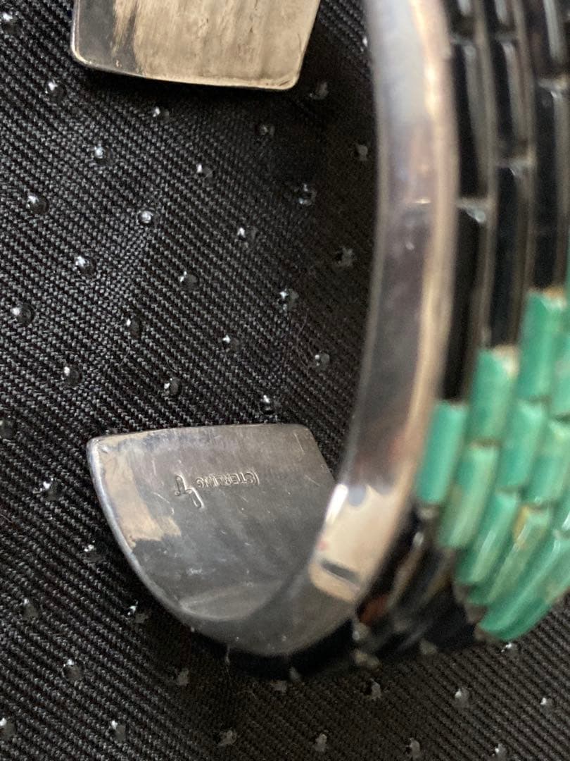 ナバホ族インディアンジュエリーバングルターコイズシルバー925