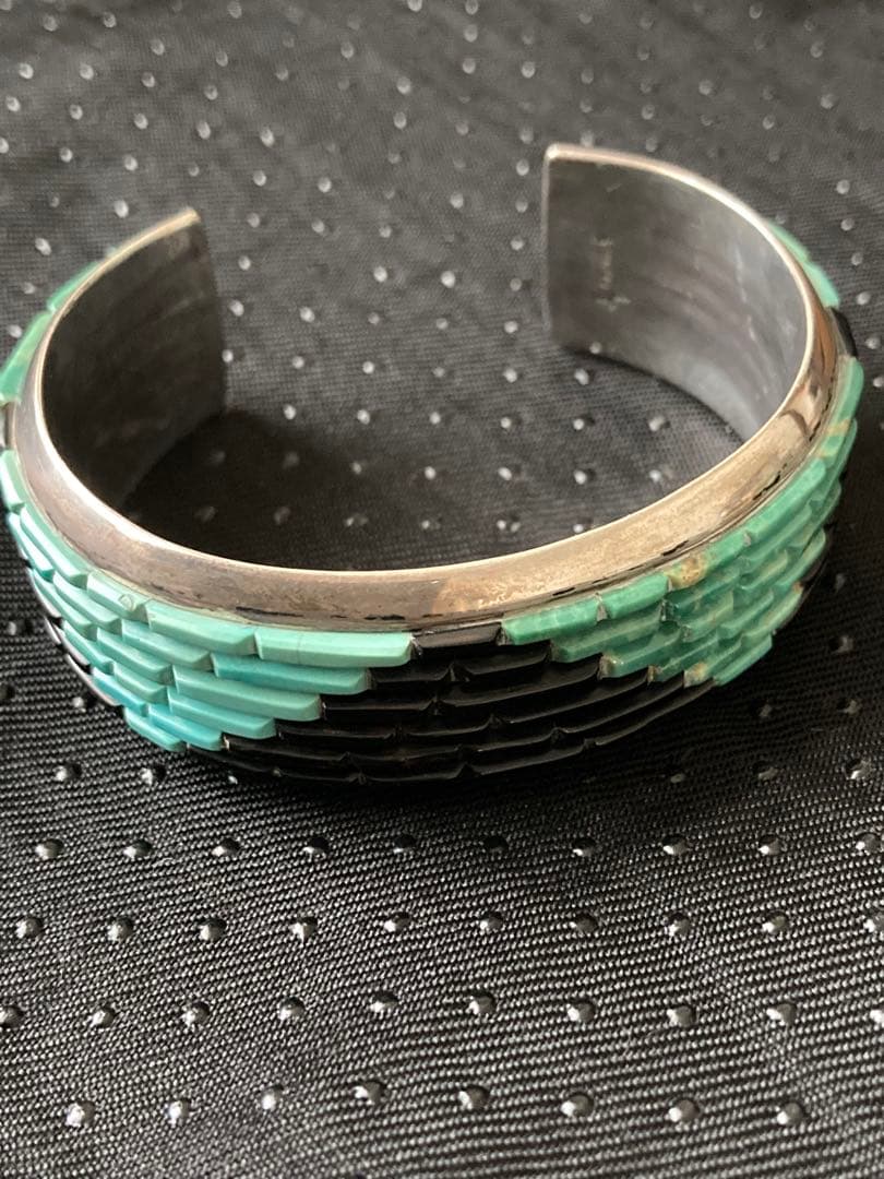 ナバホ族インディアンジュエリーバングルターコイズシルバー925