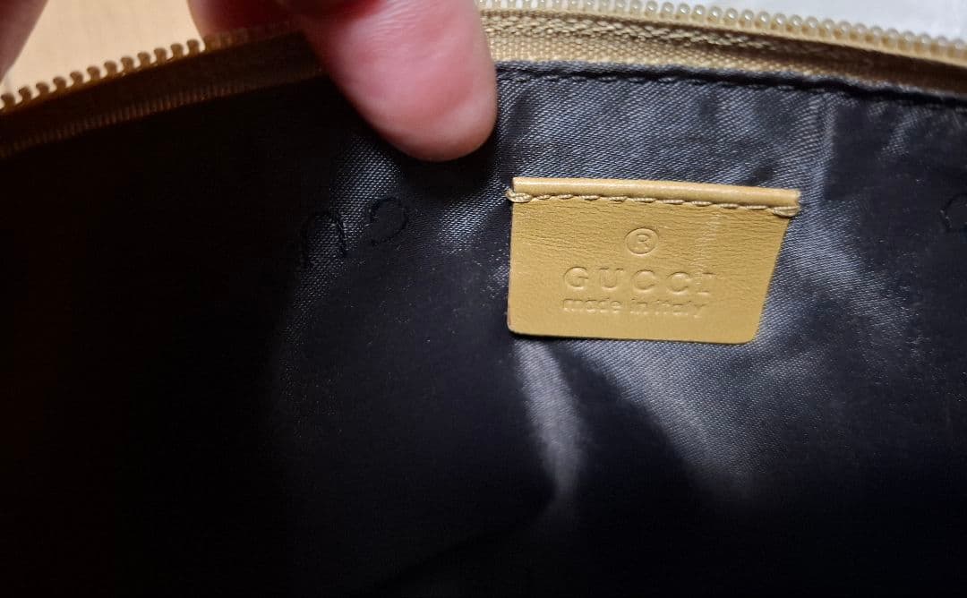 GUCCI ★アクセサリーポーチベージュ GGパターン ショルダーバッグ