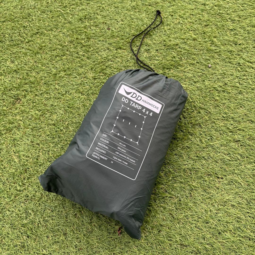 極美品 DDタープ 4×4 オリーブグリーン ソロキャンプ