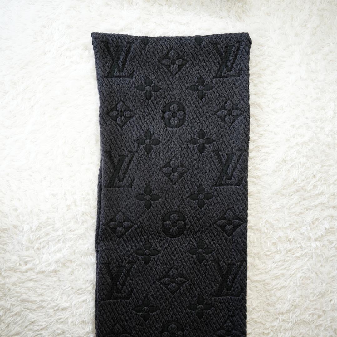 専用です。　LOUIS VUITTON LV マフラー エシャルプ ロゴマニア