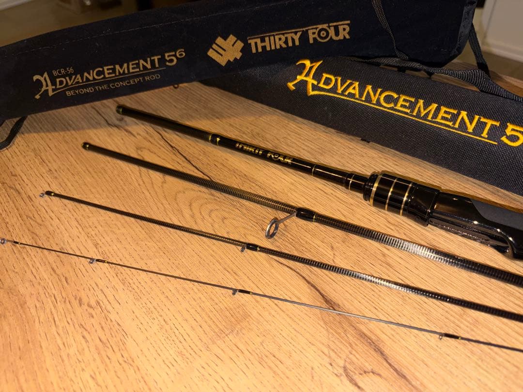 34 thirtyfour bcr-56 アドバンスメント56 サーティーフォー