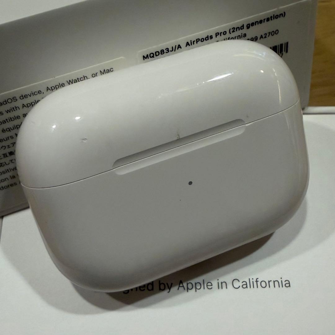 AirPods Pro 2 Lightning MQD83J/A ケース付