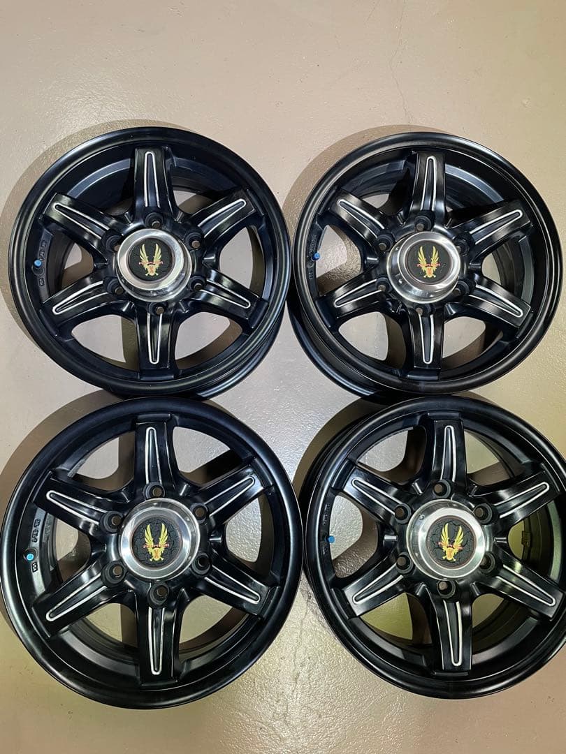 ハイエース200系１５インチホイール、中古