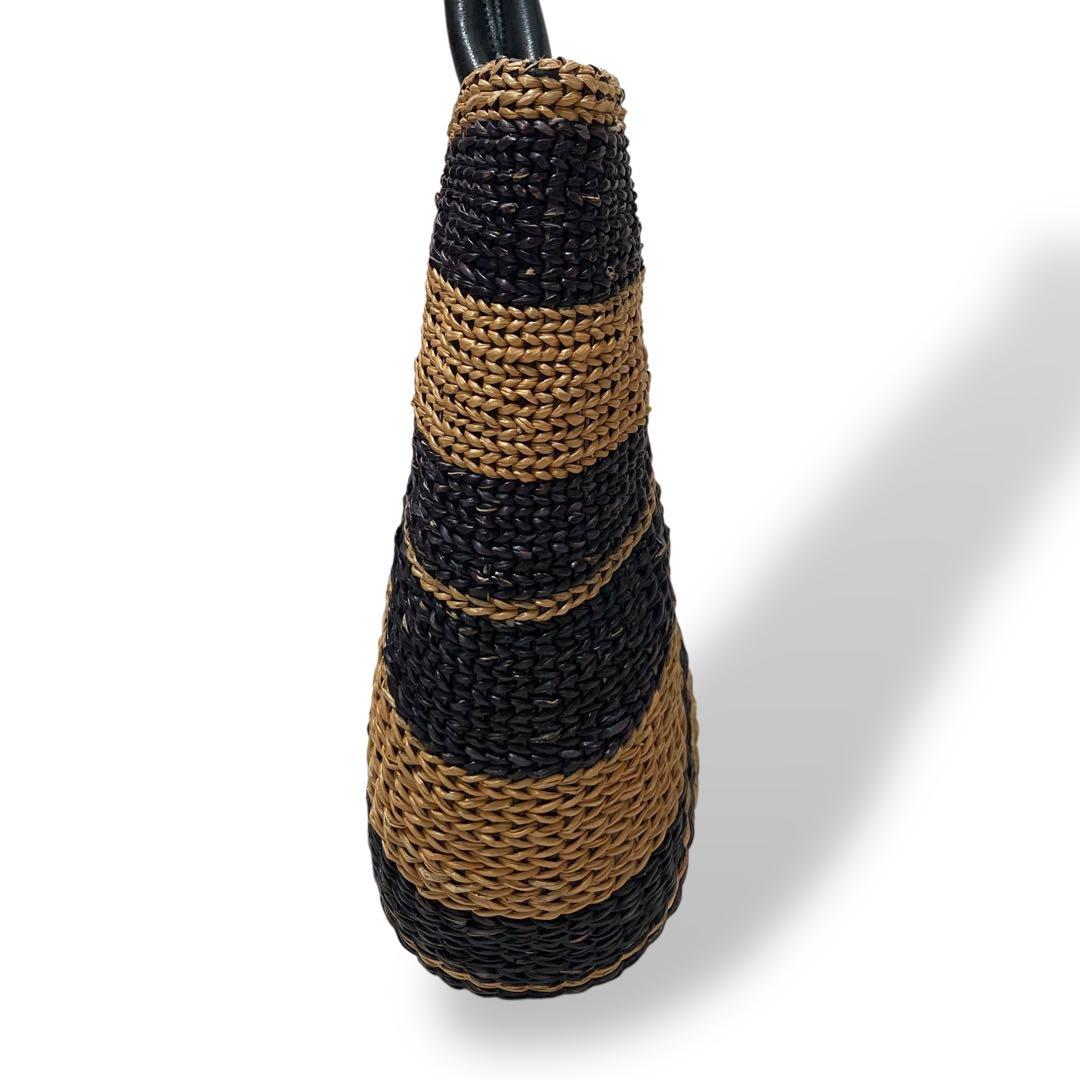 【美品】トリーバーチ　かごバッグ　三日月　ハーフムーン　レザー　ロゴ金具　肩掛け