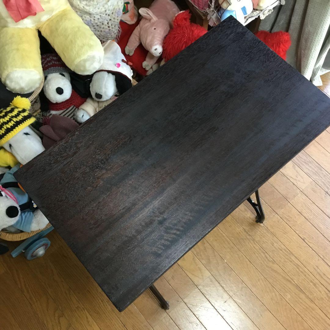 ※アンティーク※ 足踏みミシン脚のテーブル　アイアン　飾り棚