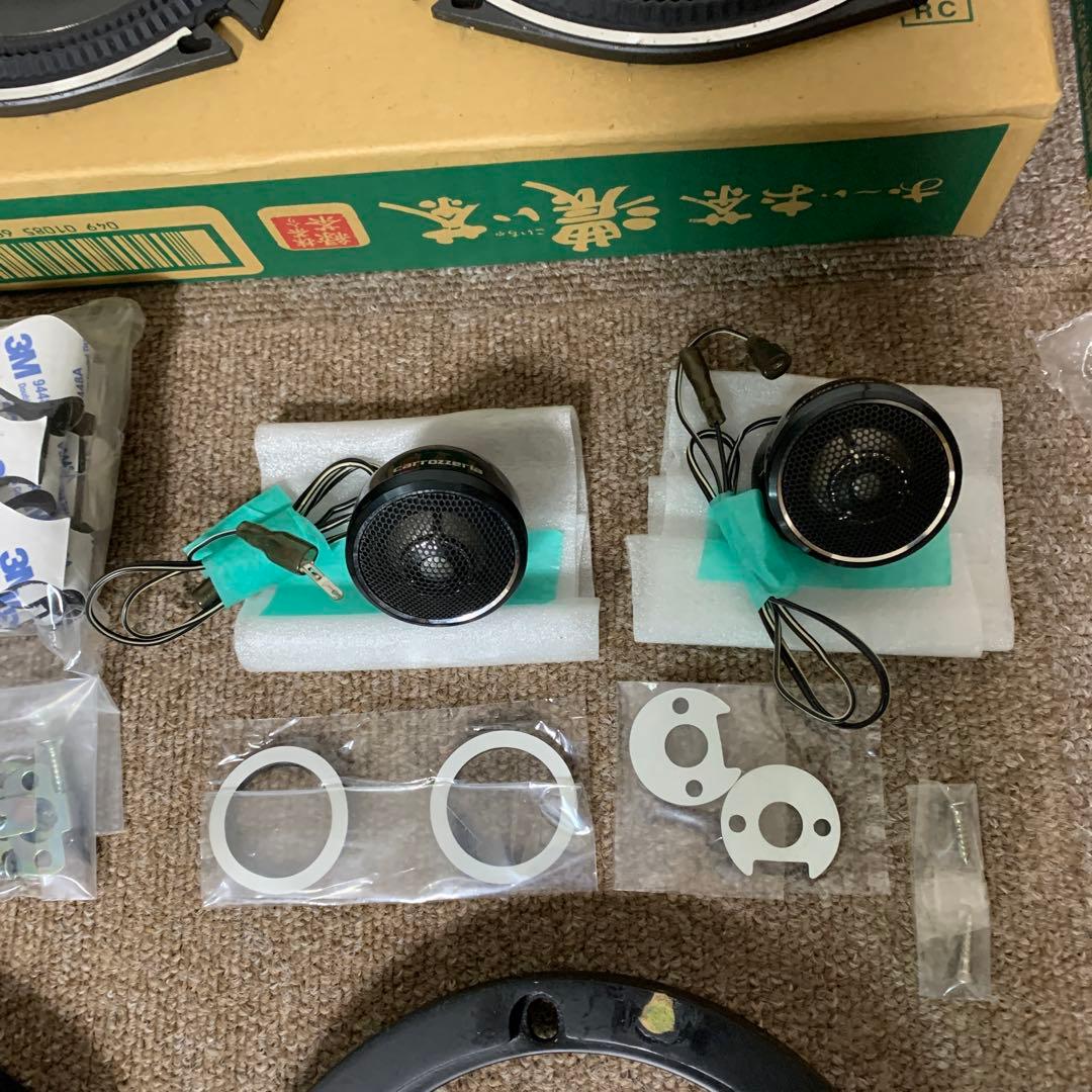 アルパインウーファー４台＋パイオニアツィーター2台（ネットワーク付き）＋バッフル