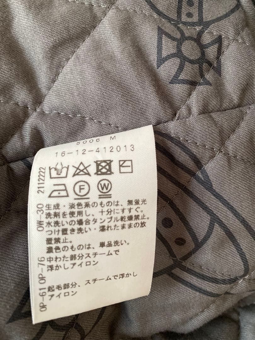 ヴィヴィアンウエストウッド　ボアブルゾン　とフーディー