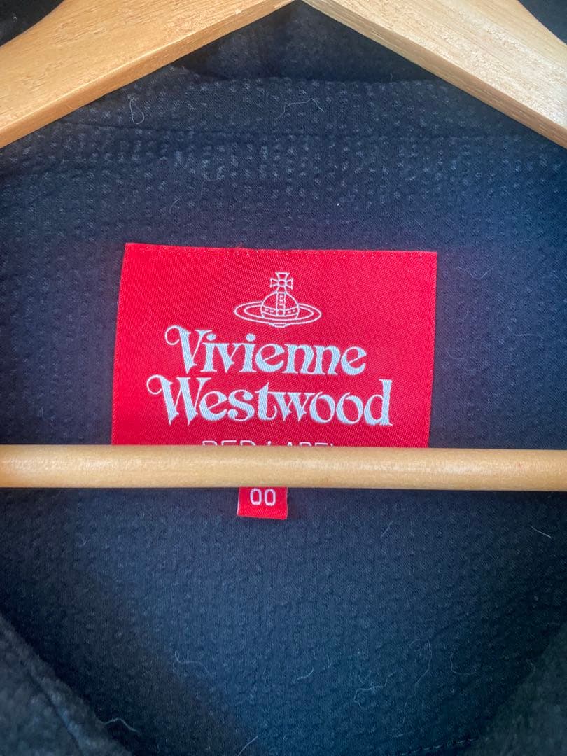 ヴィヴィアンウエストウッド　ボアブルゾン　とフーディー