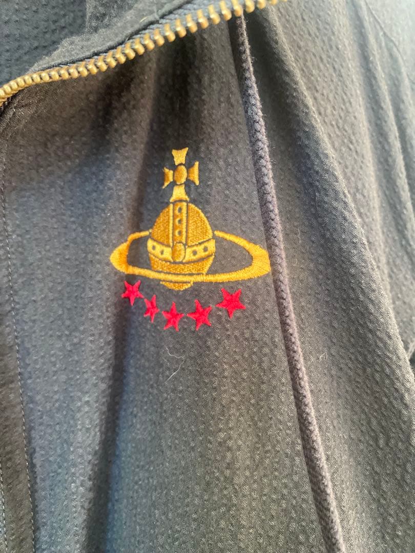 ヴィヴィアンウエストウッド　ボアブルゾン　とフーディー