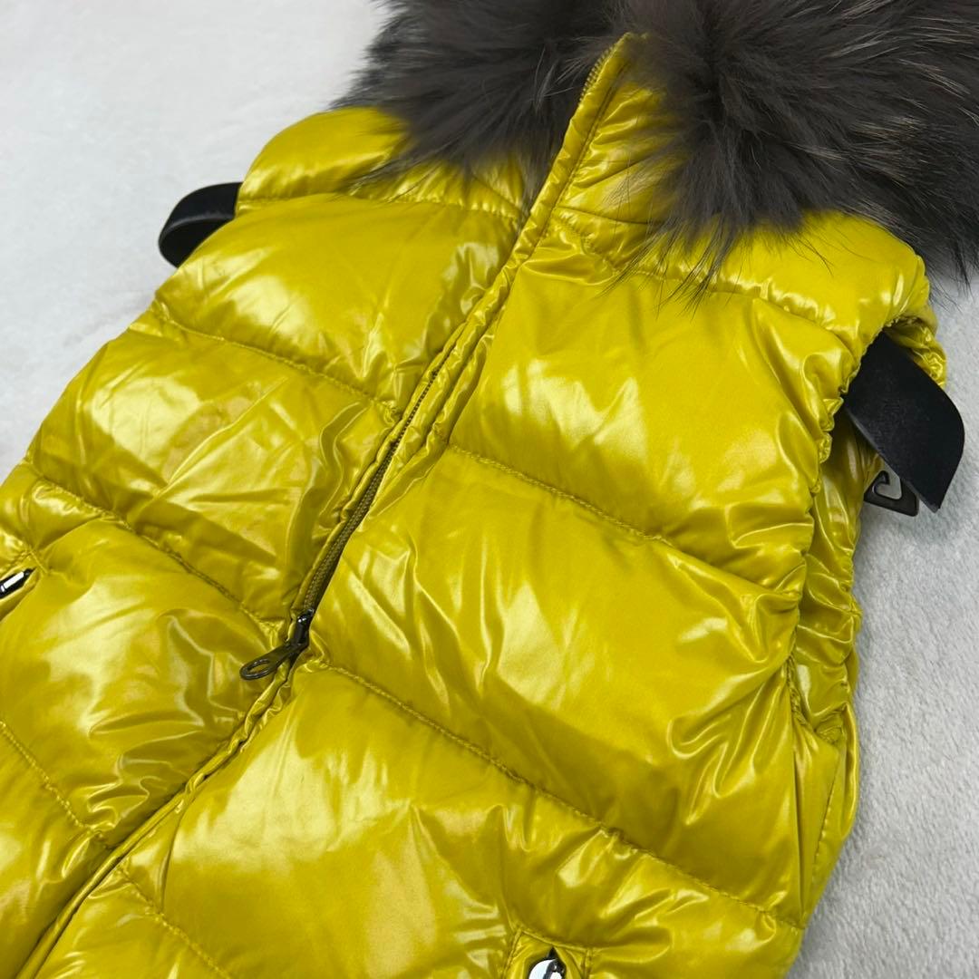 K849 新品未使用 M デュベティカ タグ付き ダウンベスト レディース