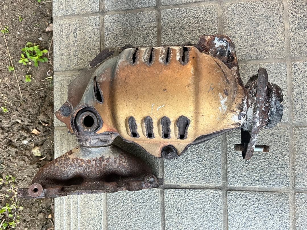 ホンダ　E07Z 触媒　バモス　アクティ　ライフ