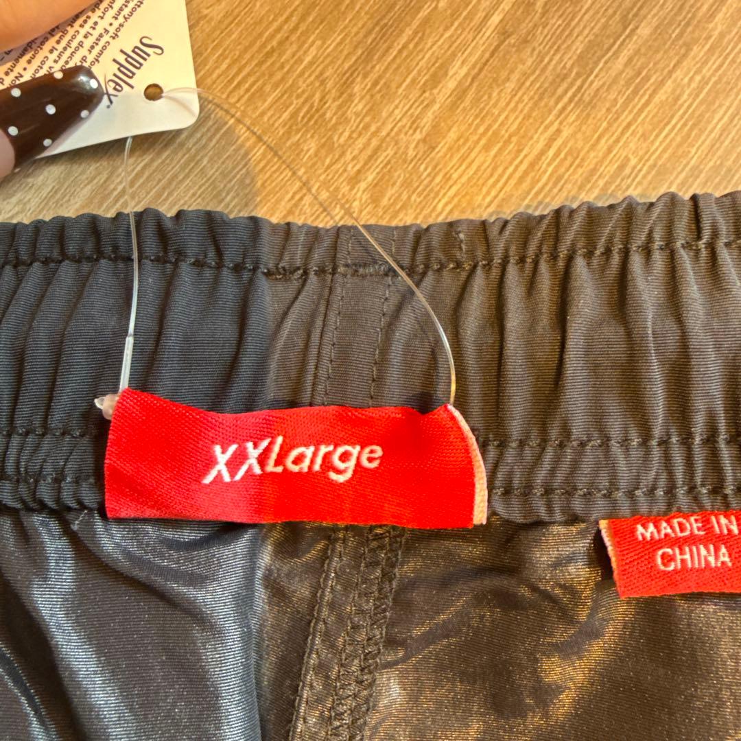 supreme ブラック ショートパンツ