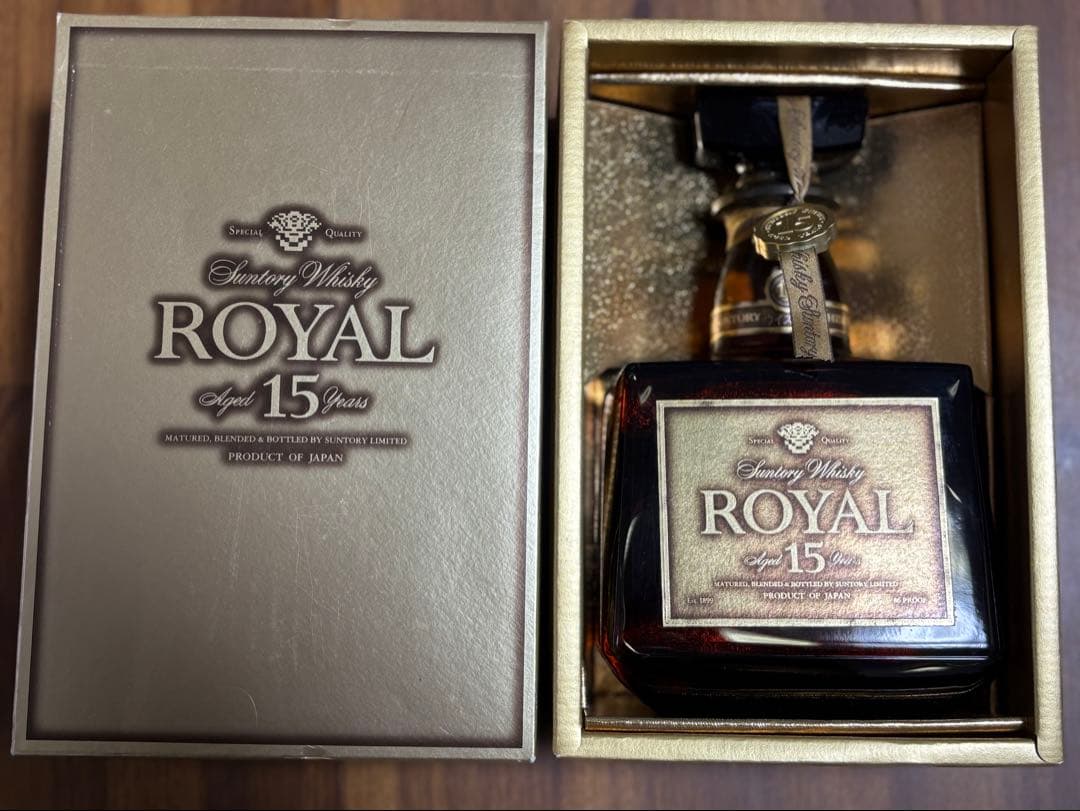 未開栓 サントリー ウイスキー ローヤル15年 ゴールドラベル 750ml