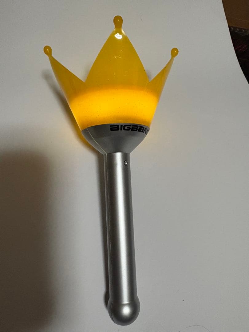 BIGBANG ペンライト 王冠型 初期