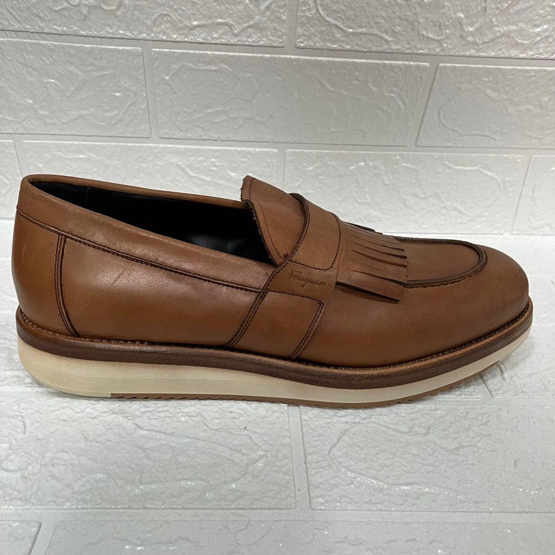 FERRAGAMO フェラガモ ブラウンレザー フリンジローファー 7 2E