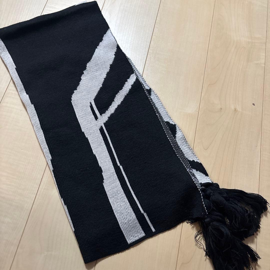 新品　幾何学模様　タッセル付き　スカーフ　エルフィンフォルク　マフラー　ストール