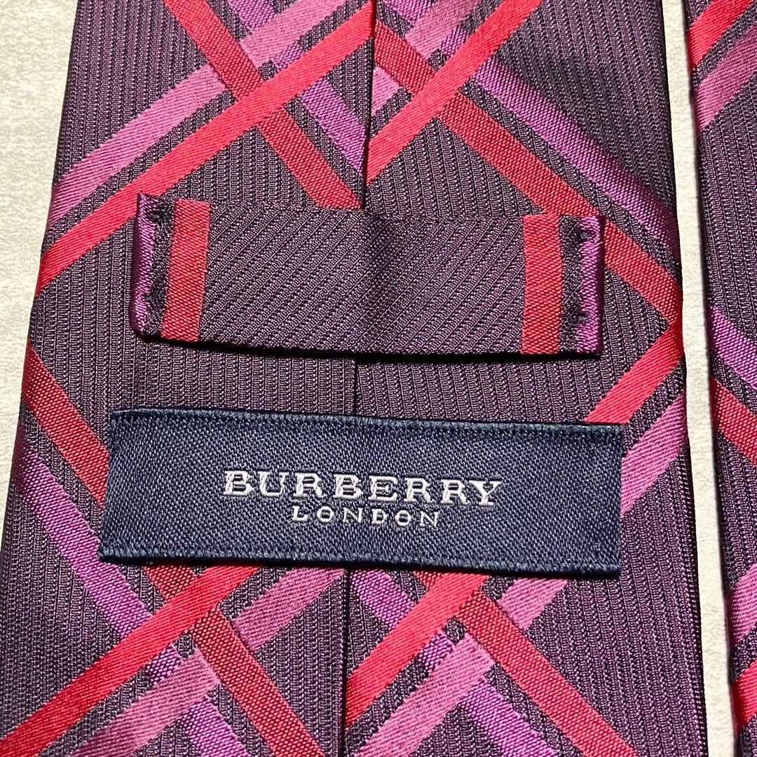 未使用級　バーバリーロンドン　ネクタイ　シルク　ノバチェック　パープル系　日本製