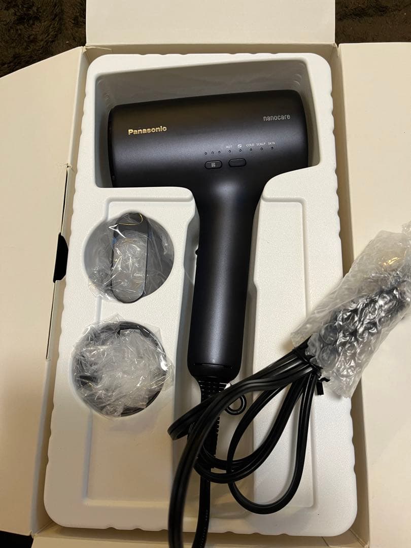《新品に近い》Panasonic ナノケア EH-NA0J-A ヘアドライヤー