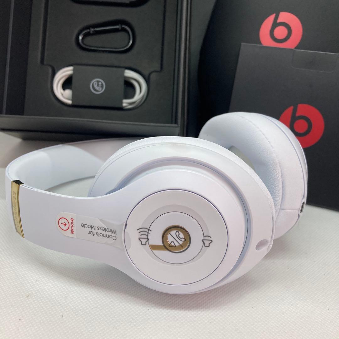 未使用beats solo3 wireless 特別版ホワイト