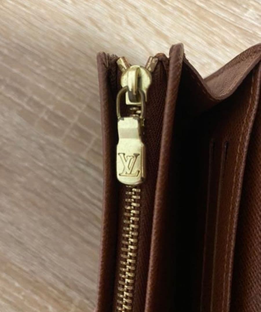 ルイヴィトン モノグラム 長財布