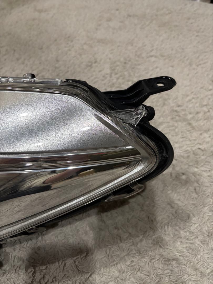 130系 後期 ヴィッツ 純正ヘッドライト 左