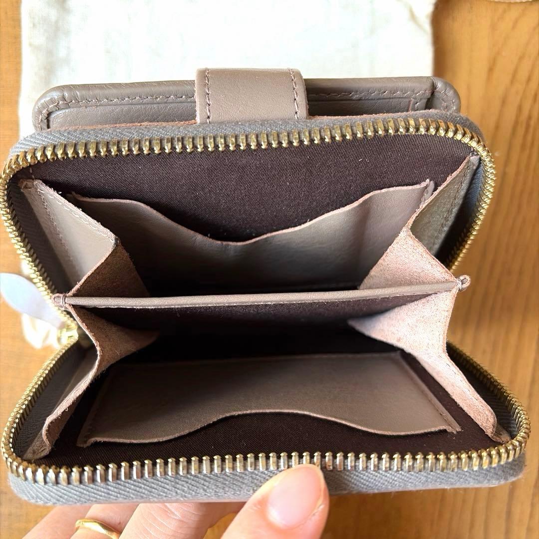 【美品】　イルビゾンテ　ラウンドジップ　ミニ財布　 グレージュ
