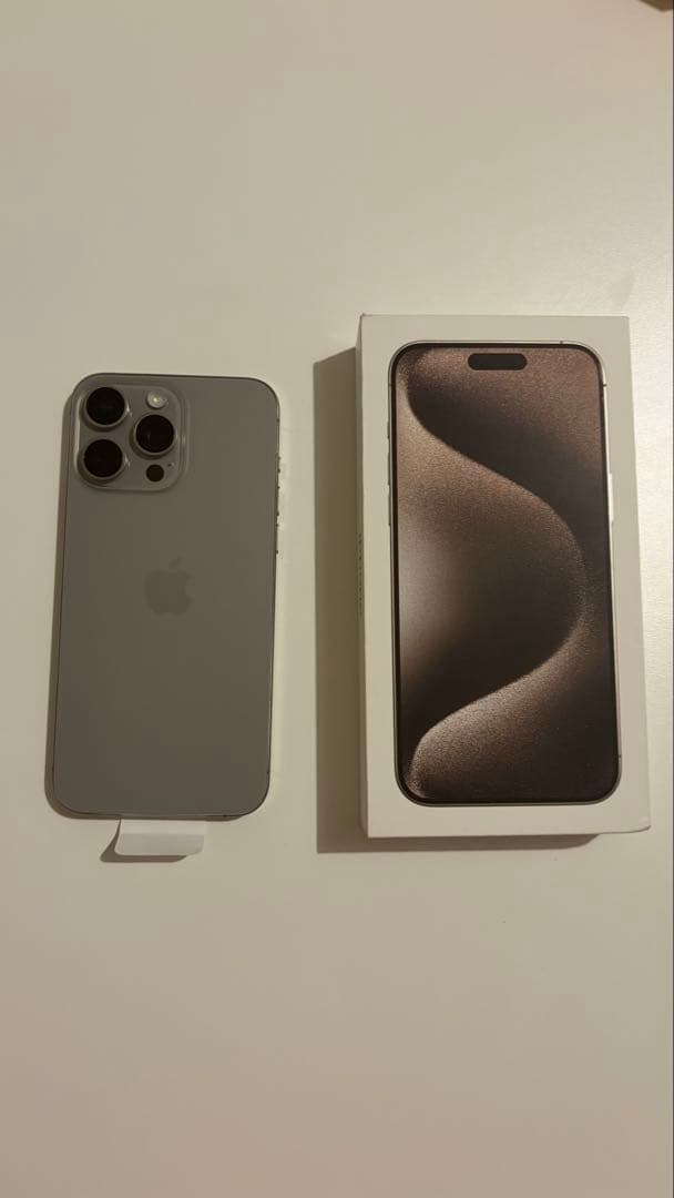 F*s様 iPhone 15 Pro Max 256GB ナチュラルチタニウム