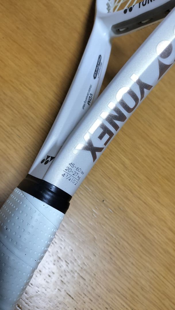 YONEX VCORE 100 サンドベージュ G2