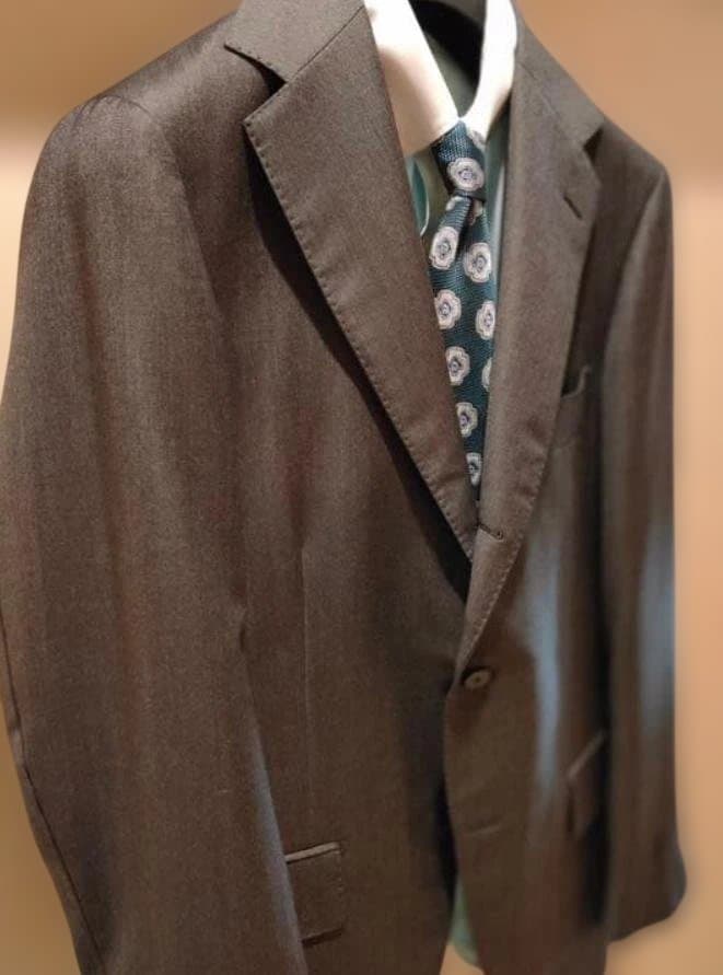 ユニバーサルランゲージ　伊CERRUTI生地 スーツ ハンドメイド仕様　グレー