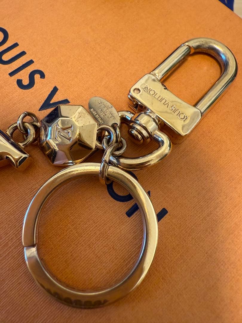 Lemon　Louis VuittonポルトクレLVファセットキーホルダー