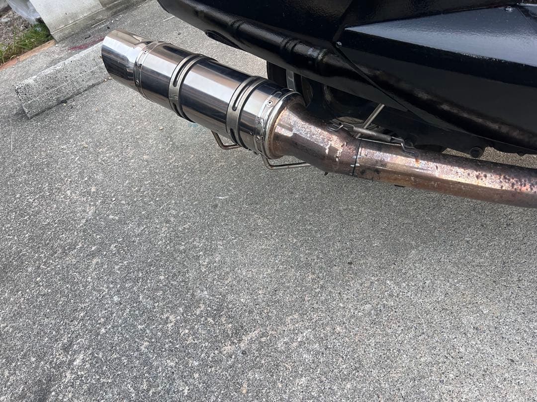 マグザム　マフラー　ウィルズウィン？